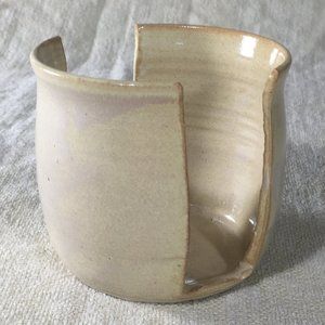 HANDMADE POTTERY SPONGE HOLDER